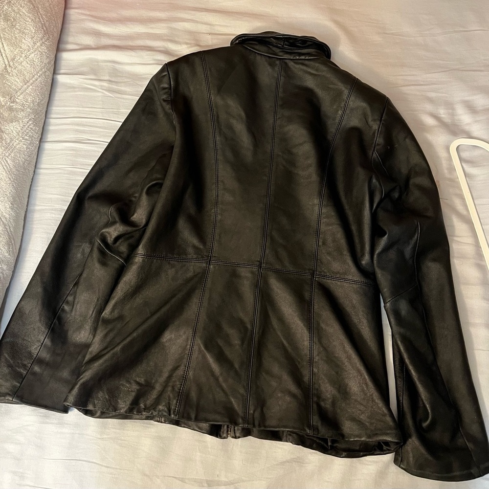 Marvin Richards Elegant Black Leather Jacket